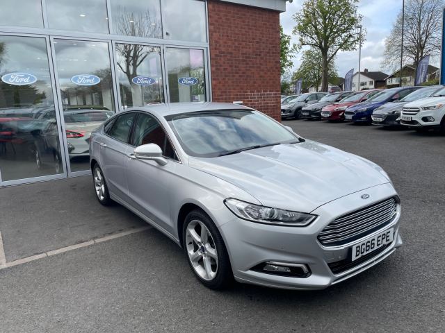 2016 (66) Ford Mondeo 2.0 TDCi Titanium Hatchback 5dr Diesel Powershift Automatic Euro 6 (s/s) (180 ps)
