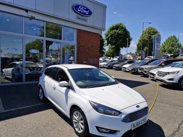 2015 (65) Ford Focus 1.5T EcoBoost Titanium Hatchback 5dr Petrol Automatic Euro 6 (s/s) (150 ps)